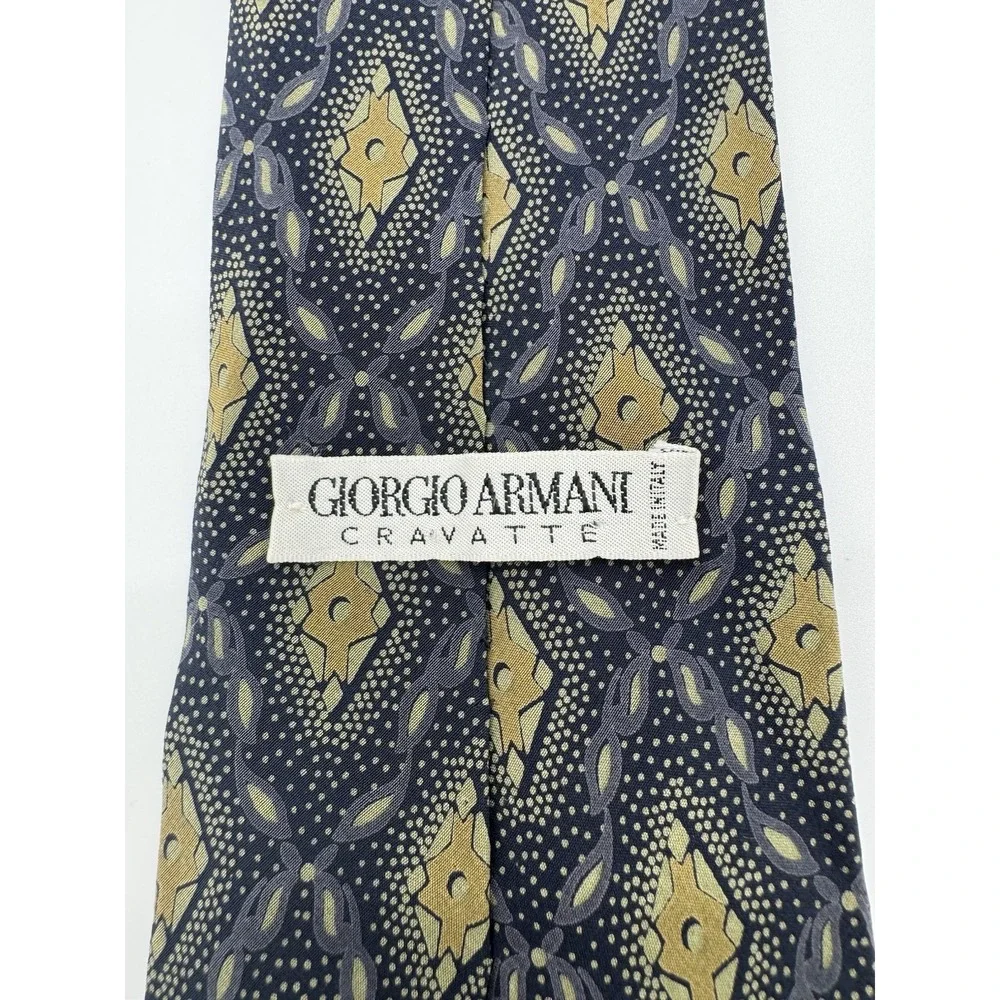 Giorgio Armani Cravatte‎ Silk Tie Black Gray Gold Geometric Medallion Pattern
